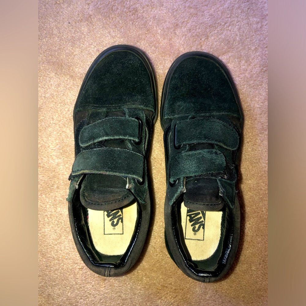 Boys Vans shoes (youth)
